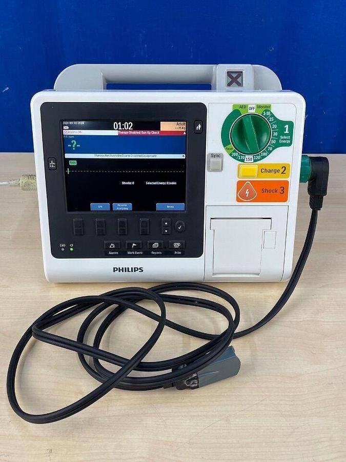 Used PHILIPS HeartStart XL+, YOM 2015