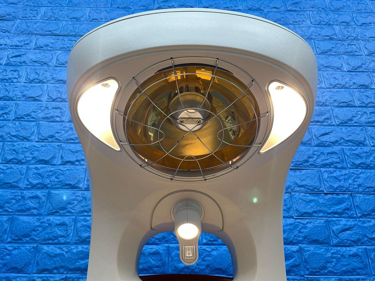 Used GE Panda Incubator YOM: 2010