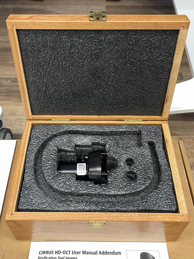 Used Zeiss CIRRUS HD OCT 5000 YOM: 2017
