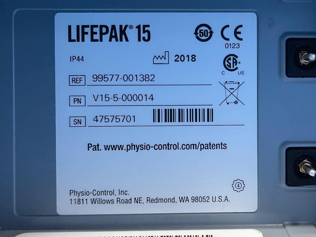 Used PHYSIO-CONTROL Lifepak 15 Defibrillator 6x 2018 2x 2013 V15-2 Defibrillator