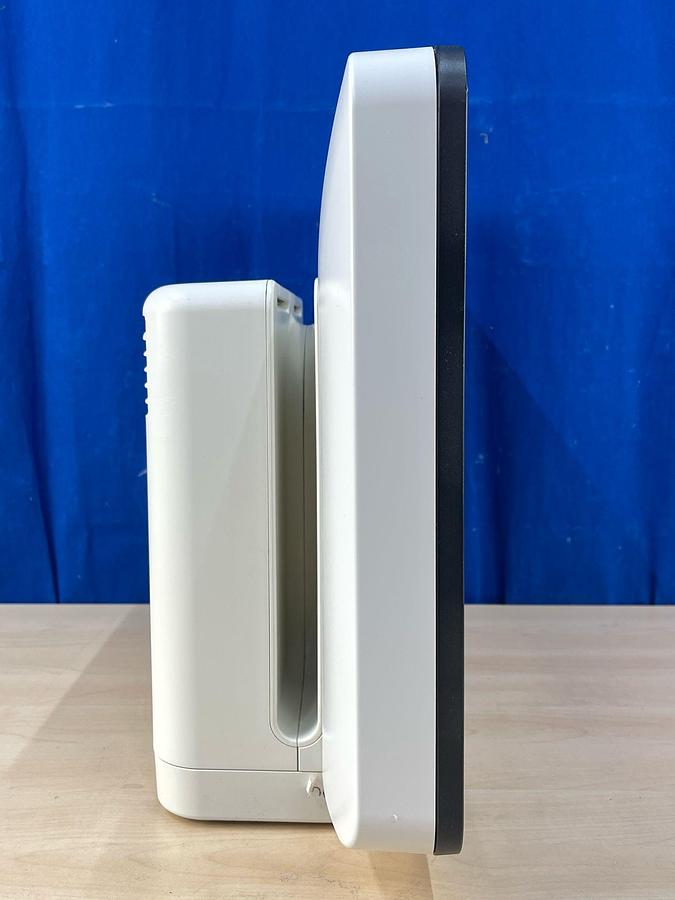 Used Philips IntelliVue MX800 Patient Monitor YOM: 2012