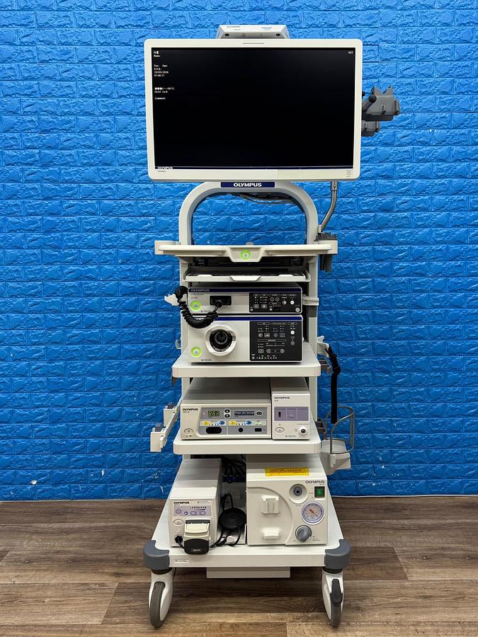 Used Olympus 290 System  Evis Lucera Elite CV-290 SN: 7830146 Evis Lucera Elite CLV-290SL SN: 7821260  Olympus Pigtail MAJ-1911 Olympus Keyboard MAJ-1924 Olympus OEV262H LED Monitor  YOM: 2018 SN: 7870845  Olympus OFP-2 With Foot Switch  YOM: 2017 SN: 21731426 Olympus KV-5 SN: 27 17252 Olympus ESG-100 YOM: 2010 SN: 25367W23-102 Olympus UCR With Hose SN: 7043769