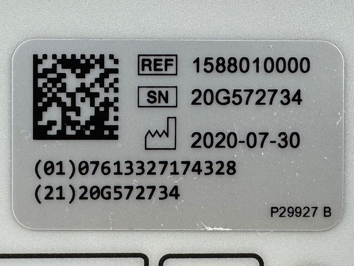 Used Stryker 1588 Processor YOM: 2020 SN: 20G572734 Stryker LIO LED Light Source With AIM YOM: 2018 SN: 181518754 Stryker 1588 Camera Head SN: 18K572614