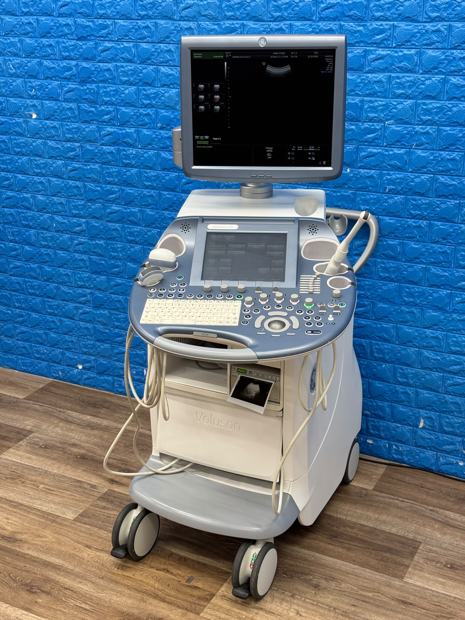 Used GE Voluson Е6 Ultrasound YOM: 2013