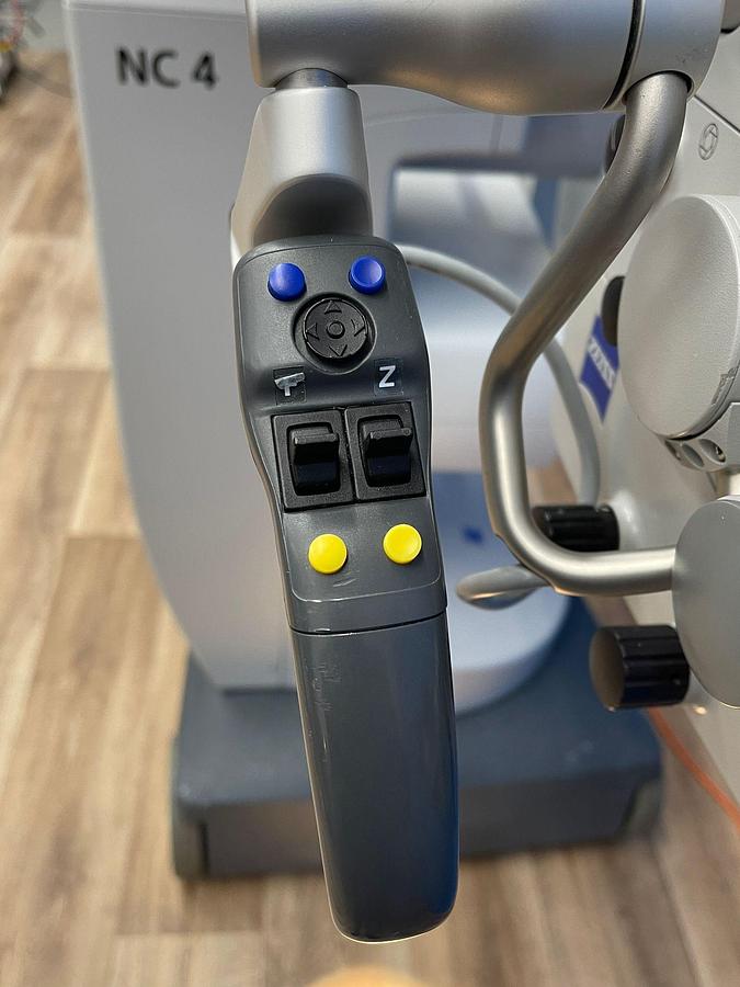 Used Carl Zeiss OPMI Neuro NC 4