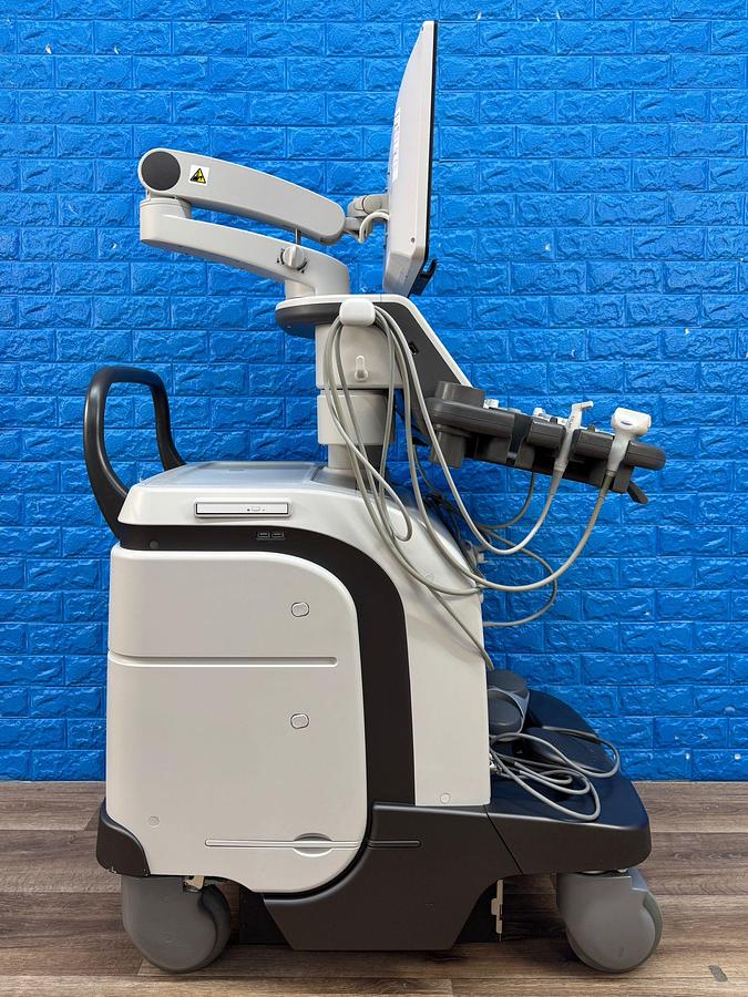 Used Toshiba Aplio 500 Ultrasound with 3x probes YOM: 2019