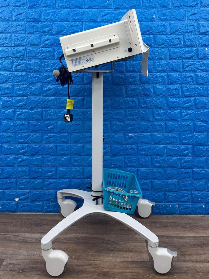 Used Huntleigh Sonicaid FM 800 Encore ECG SN: 751CX0401627-15 Include sonicaid IPX7 US Probe 