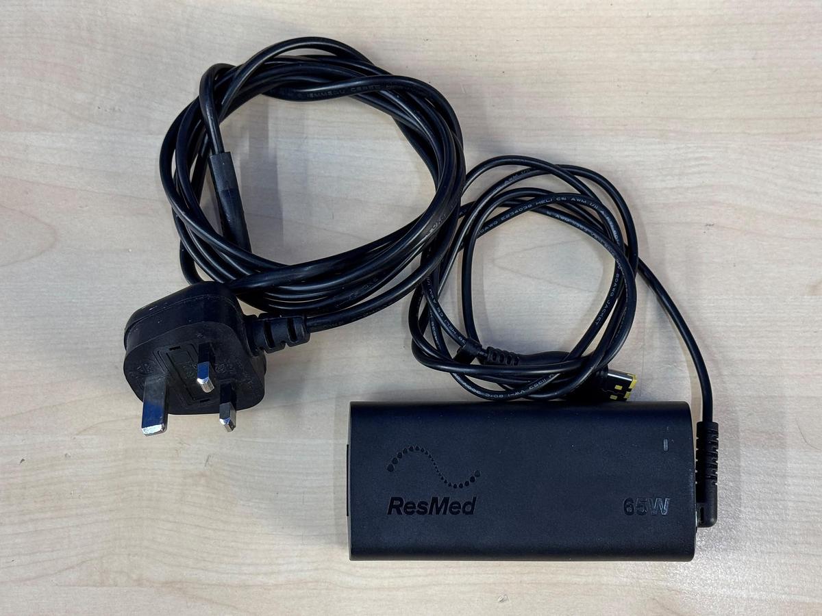 Used RESMED AirSense 11 Hours: 315.5 REF: 39436 YOM: 2025
