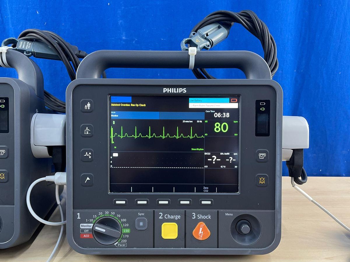 Used Philips HeartStart Intrepid Defibrillator YOM: 2019 