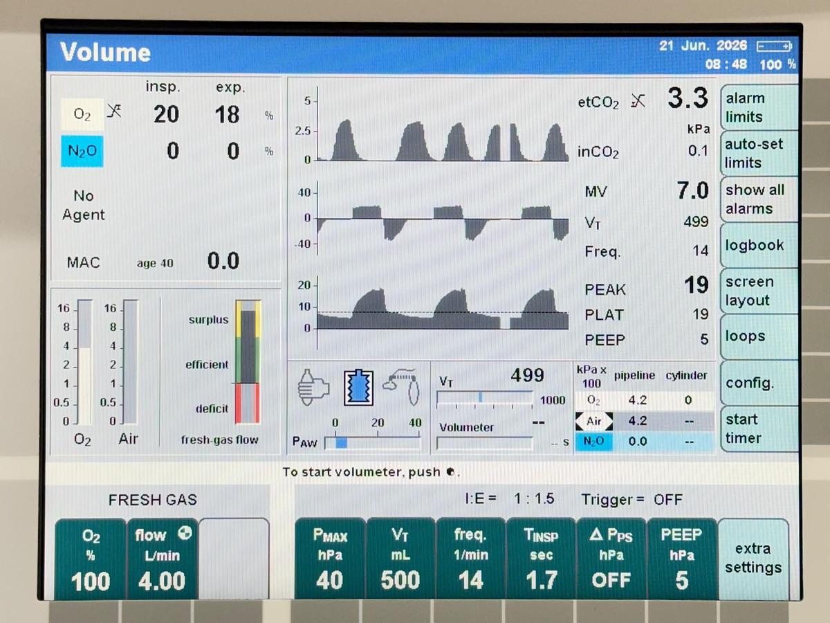 Used Drager Primus Infinity REF: 8607500 YOM: 2018 Include Dräger 2000 Isoflurane Vaporiser