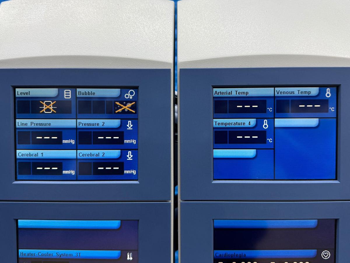 Used LivaNova Sorin Stockert S5 Heart Lung machine 2x S5 RP150 Pumps 2x S5 DRP85 Dual Pumps Sorin CP5 Sorin SP6 Bubble Detector SN: 28E03054 YOM: 2013