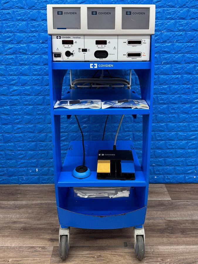 Used Covidien Force Triad  SW: 4.00.03 YOM: 2011 