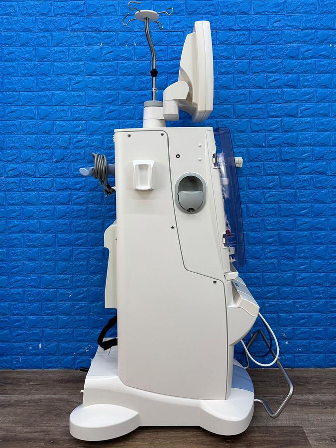 Used Fresenius 5008S REF: 5008S Hours: 1009 YOM: 2011