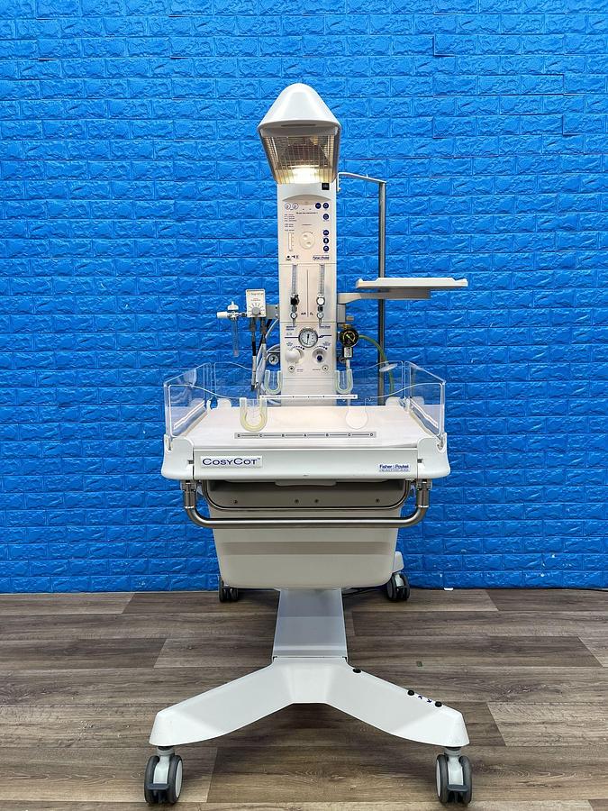 Used FISHER & PAYKEL Healthcare Cosy Cot, REF: IW932AEK YOM: 2016 Infant Resuscitator