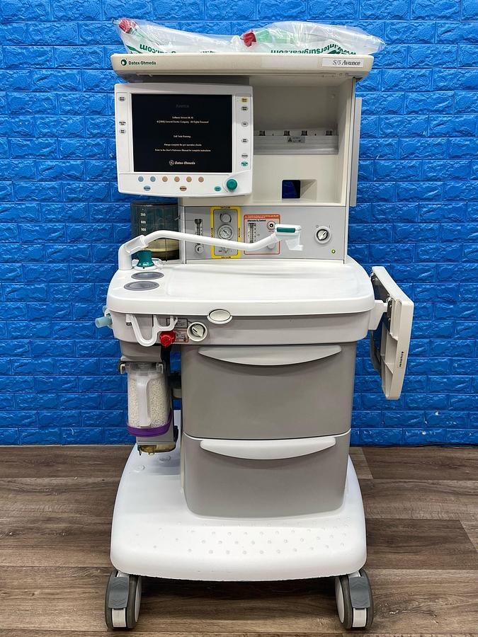 Used GE S/5 Datex-Ohmeda Anesthesia Machine (YOM: 2008)