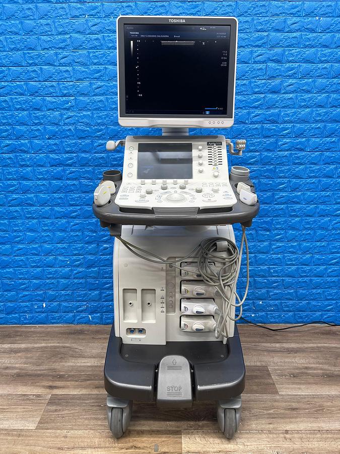 Used TOSHIBA Ultrasound Aplio 500 YOM: 2015 