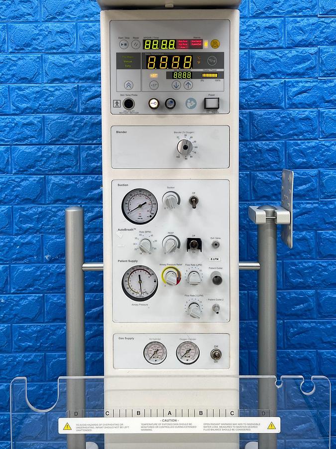 Used DRAEGER Resuscitaire YOM: 2014 Infant Resuscitator