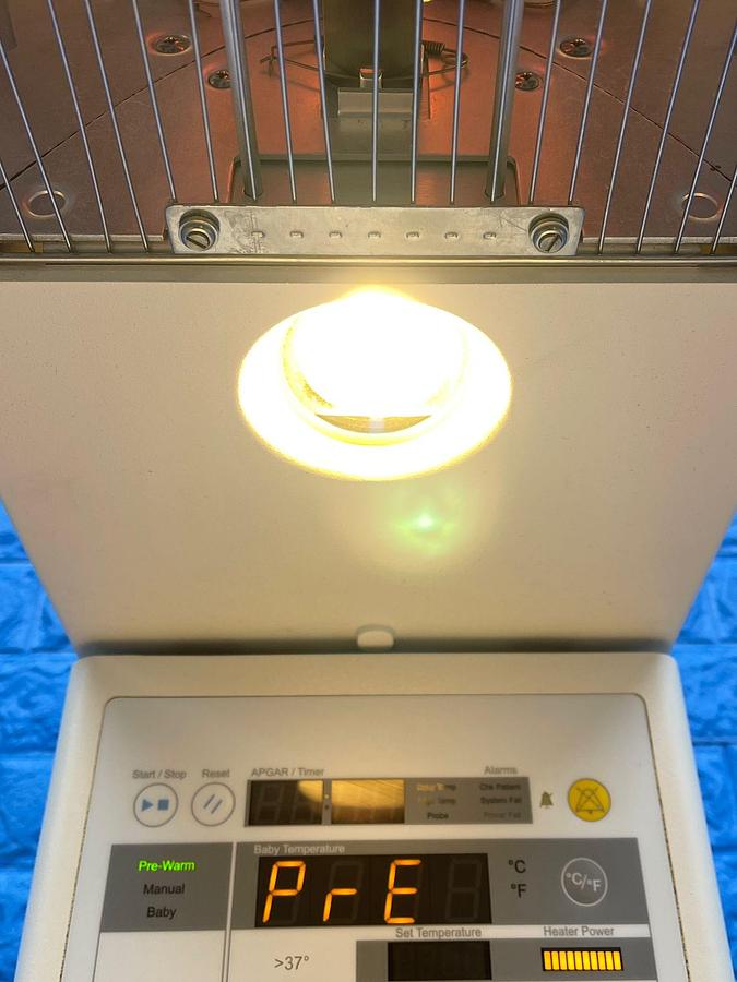 Used Dräger Resuscitaire YOM: 2016