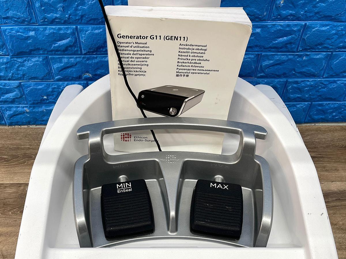 Used ETHICON GEN 11 YOM: 2011  With Ethicon Harmonic Hand Piece