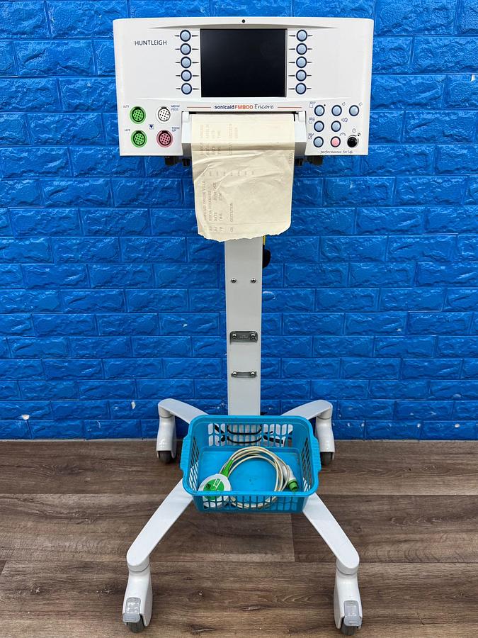 Used Huntleigh Sonicaid FM 800 Encore ECG SN: 751CX0401627-15 Include sonicaid IPX7 US Probe 