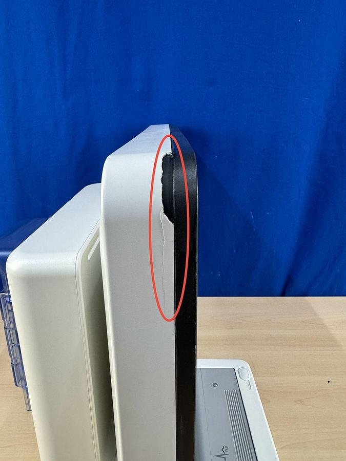 Used Philips IntelliVue MX800 Patient Monitor YOM: 2011  -2 Pieces  Without Leads  -4 Pieces  With Leads  Total = 6 Pieces