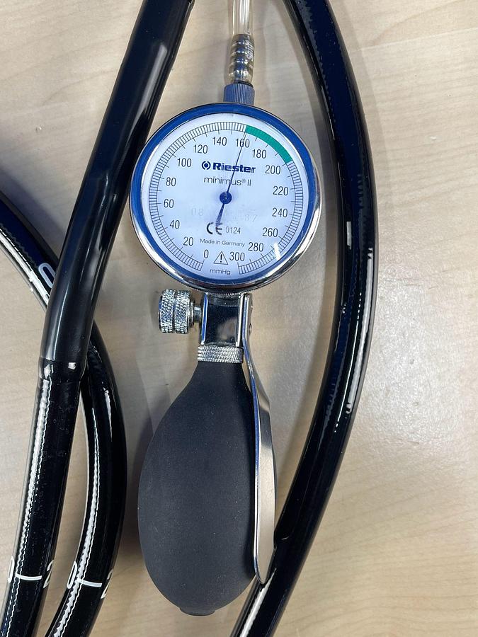 Used OLYMPUS CV-180/CLV-180 Tower with 2x Endoscopes