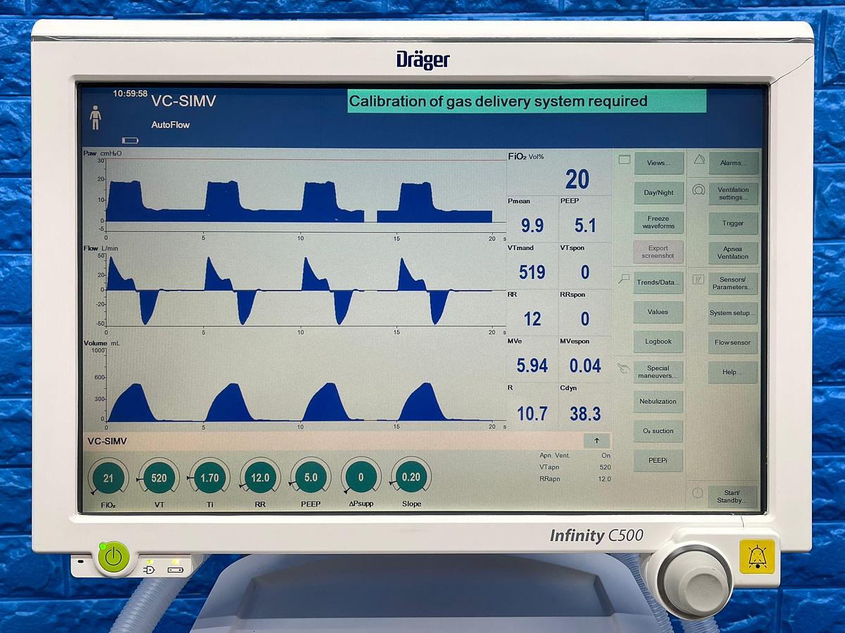 Used Dräger Evita V500 Ventilator SW: S02.51.01 Hours: 33367 YOM: 2013 SN: ASEE-0086