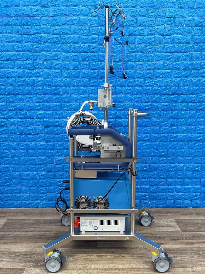 Used Maquet Cardiohelp Pump with Hico Variotherm 550 YOM: 2022 