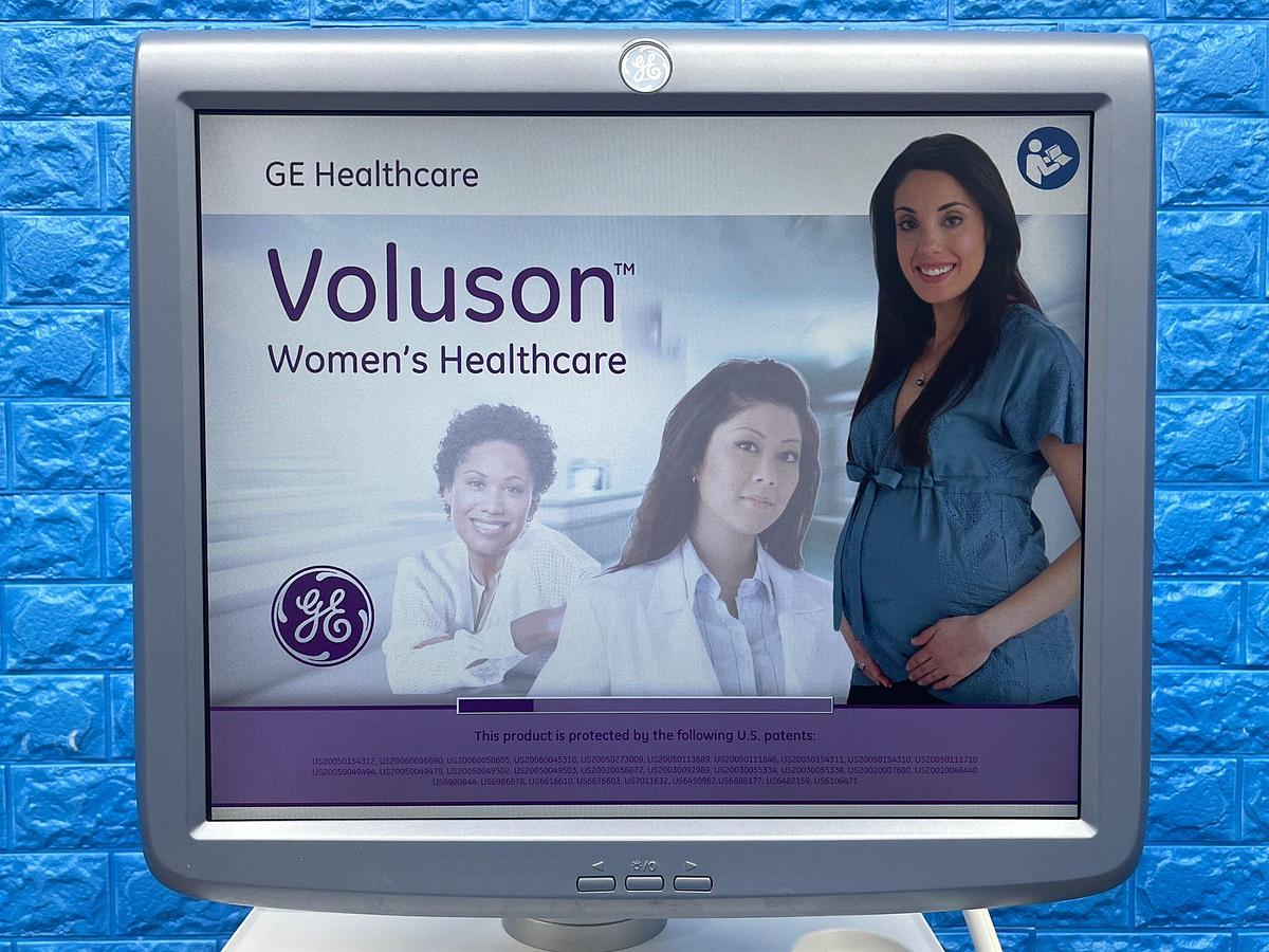 Used GE Datex Ohmeda Voluson E6 Ultrasound YOM: 2015 Probes RAB6-D YOM: 2015 IC5-9-D YOM: 2015