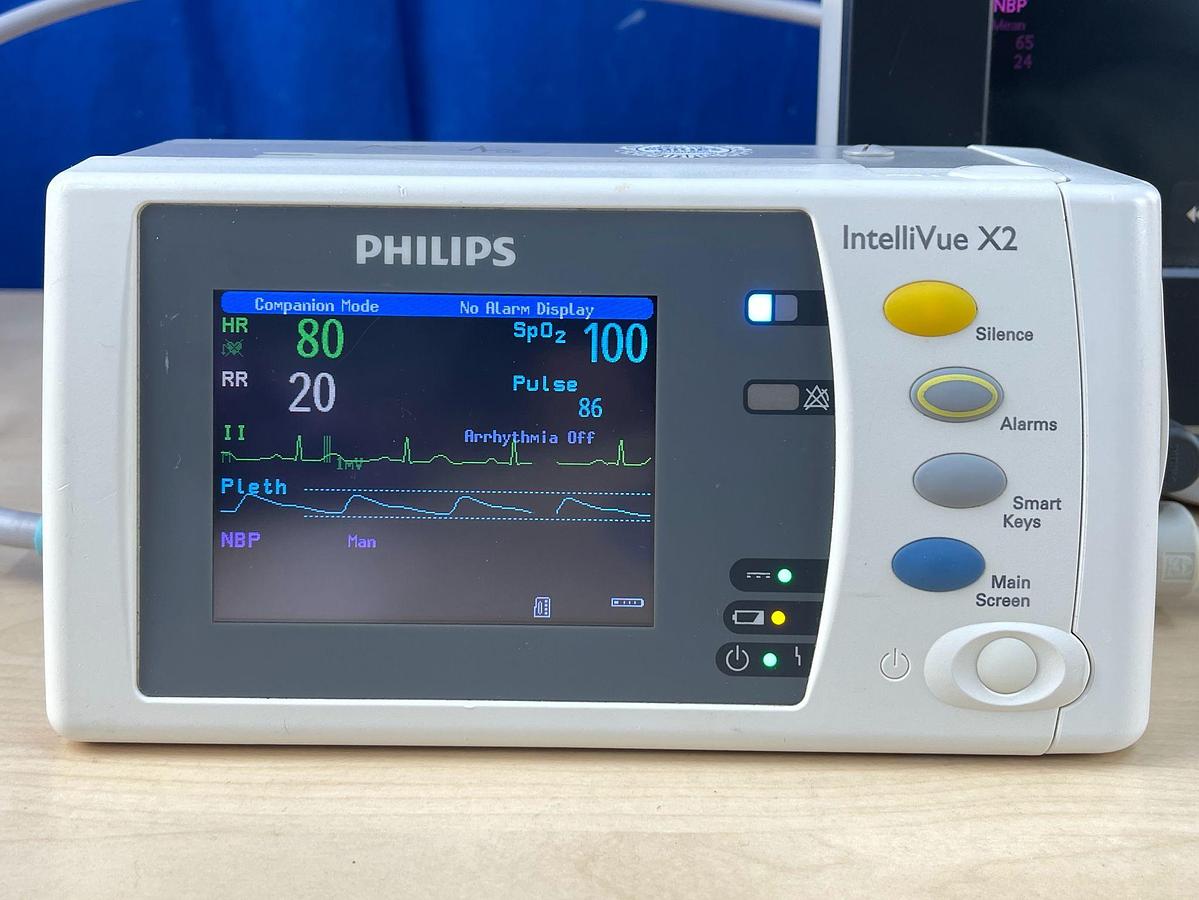 Used Philips IntelliVue MX 800 Patient Monitor  YOM: 2013
