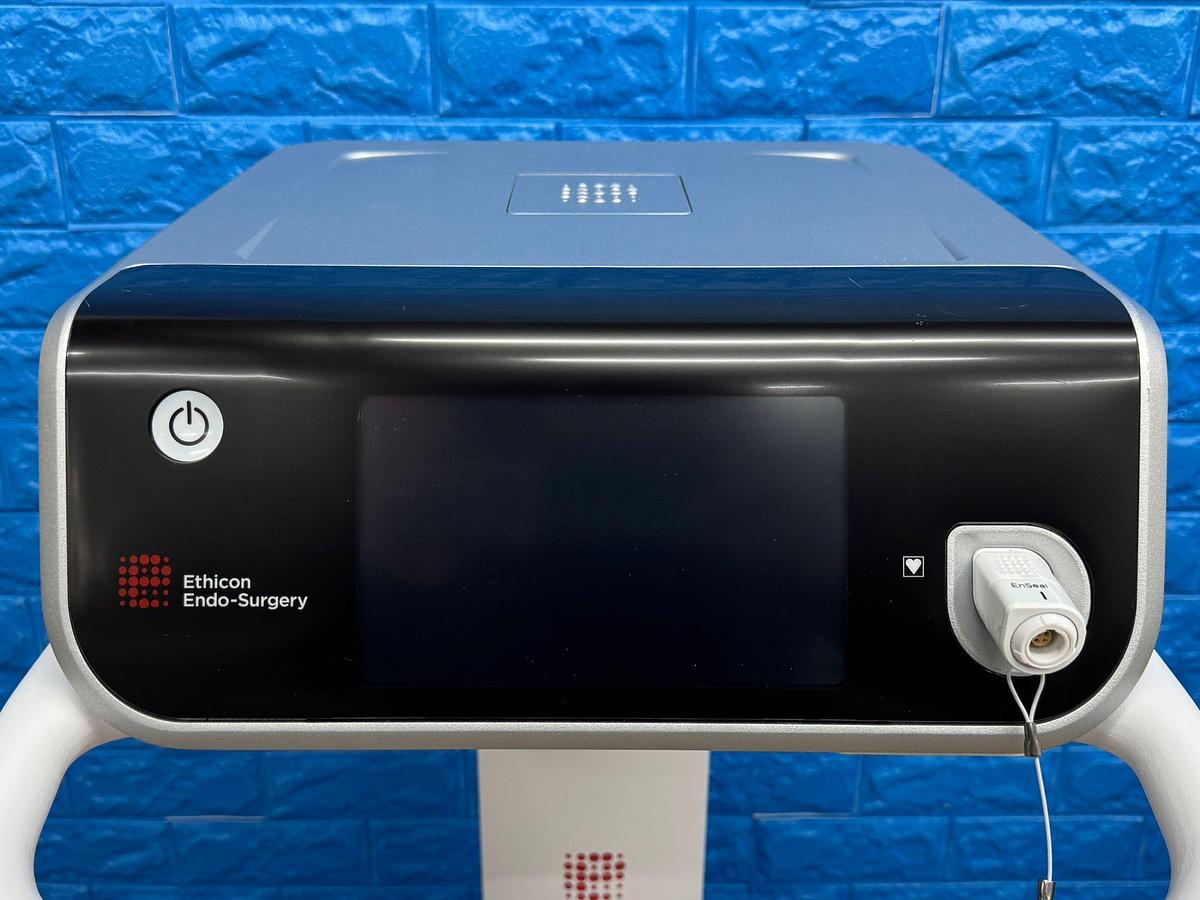 Used Ethicon GEN 11 Include Foot Switch YOM: 2020