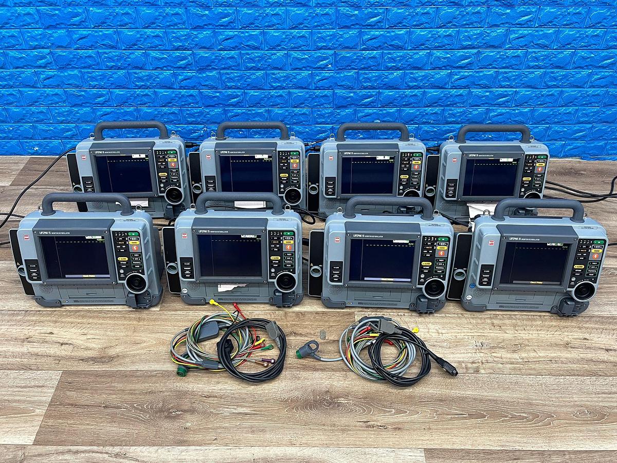 Used PHYSIO-CONTROL Lifepak 15 Defibrillator 6x 2018 2x 2013 V15-2 Defibrillator