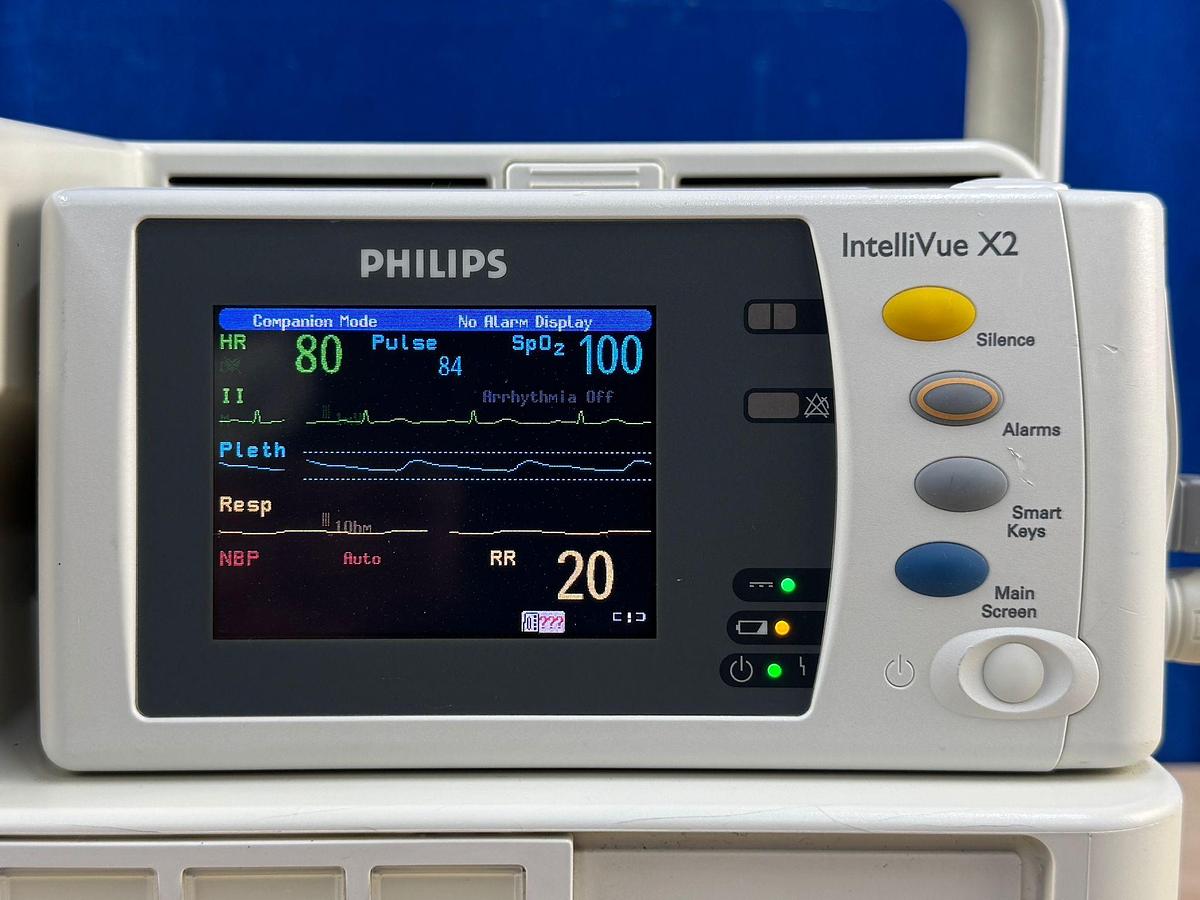 Used Philips MX 400 Patient Monitor  YOM: 2016 