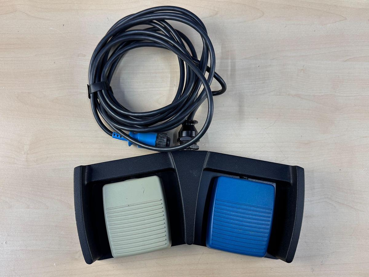 Used Valleylab MonoPolar Footswitch  REF: 150 000 088 -5 Pieces