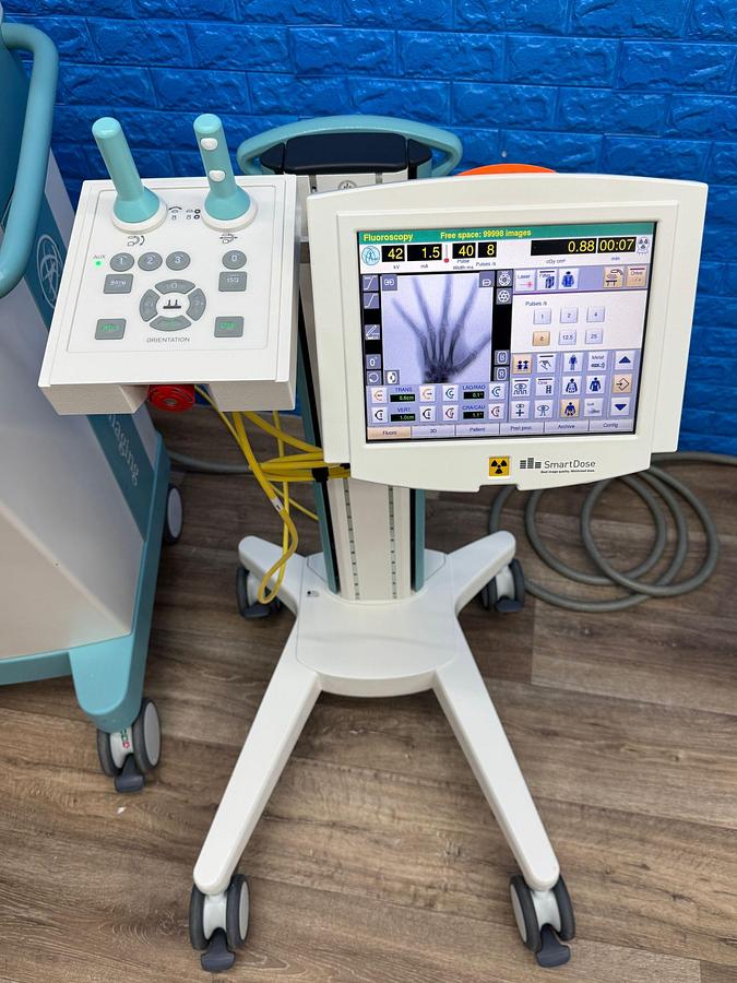 Used Ziehm Vision RFD 3D C-Arm YOM: 2020 