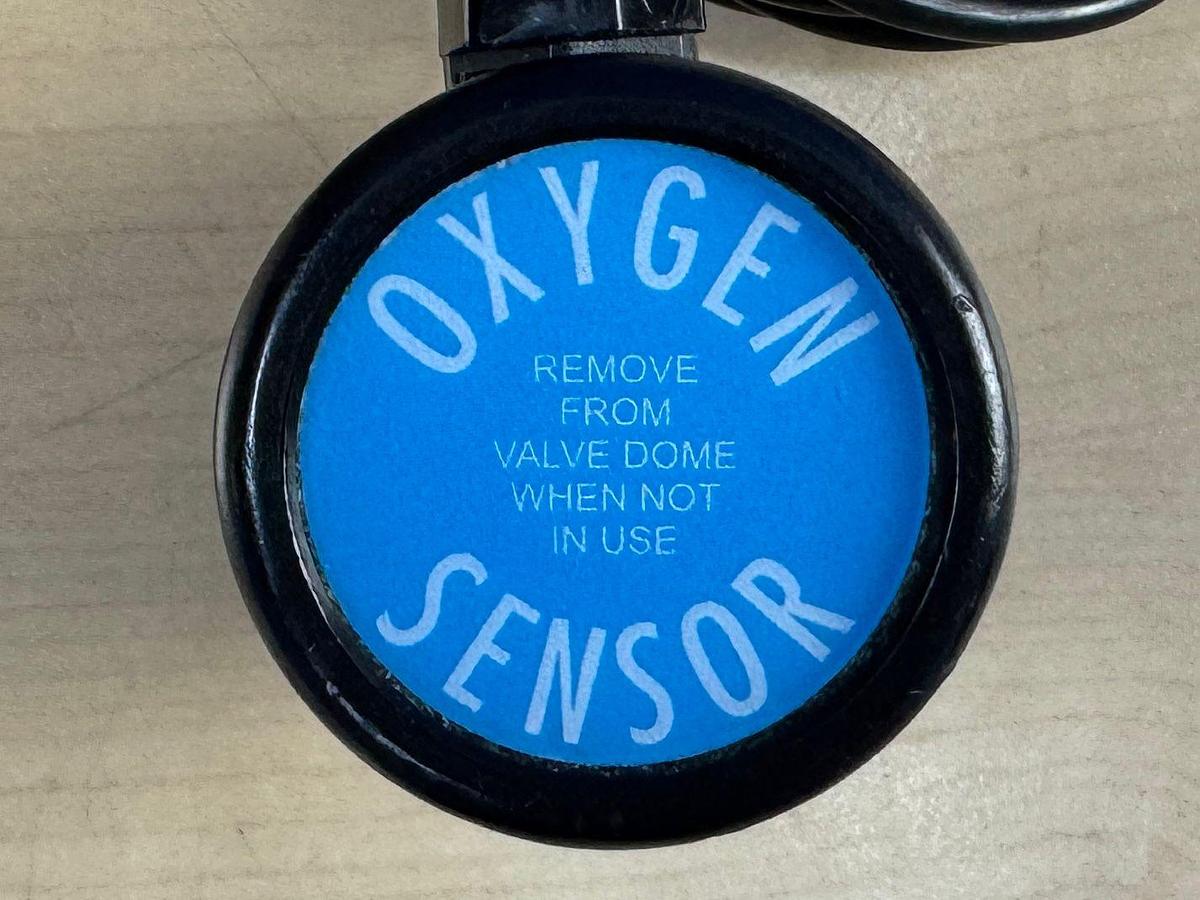 Used Dräger O2-Sensor REF: 8606055 -4 Pieces