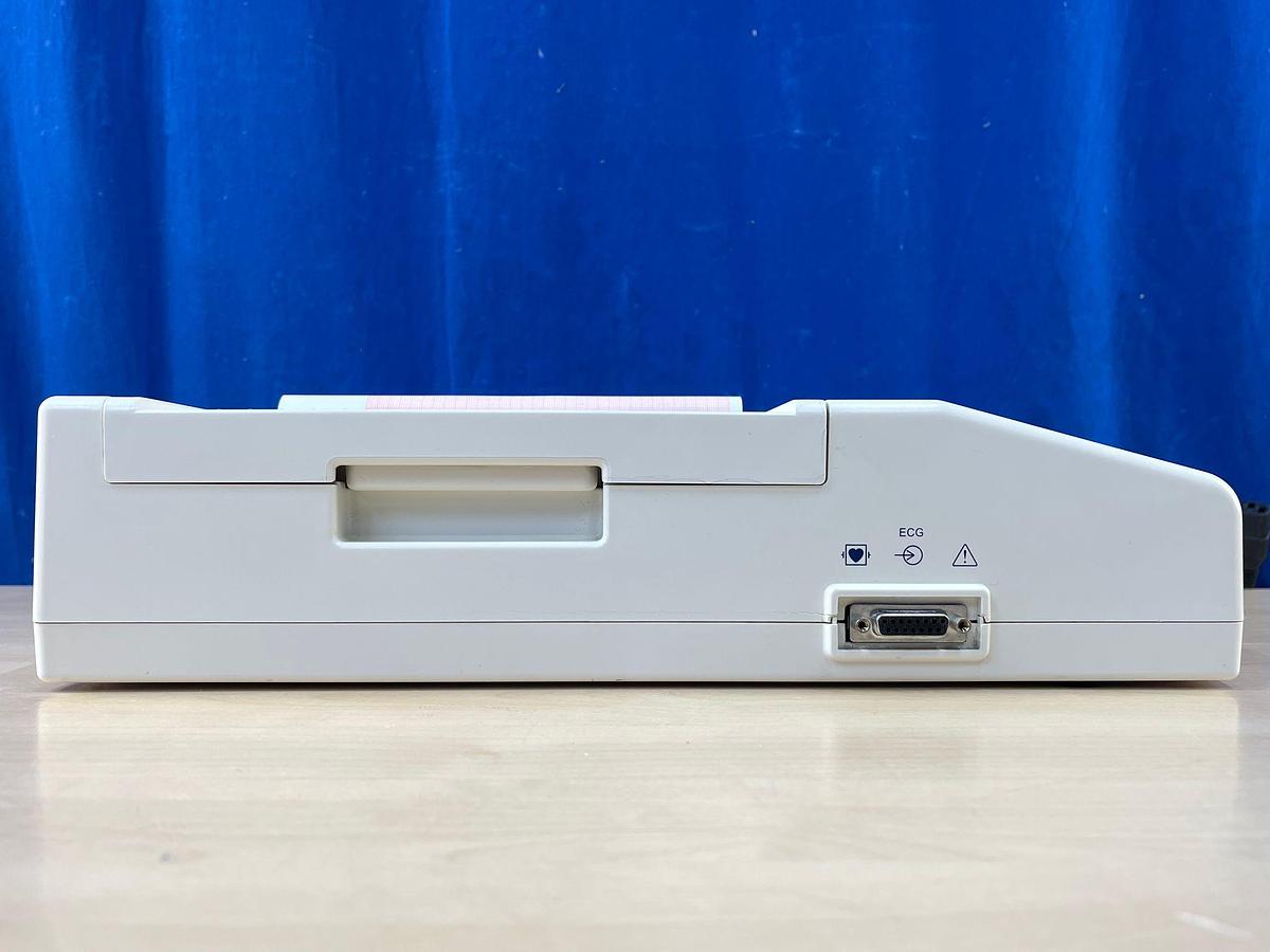 Used Mortara Insturment ELI 250 ECG REF: ELI250-BAD-AAAAX