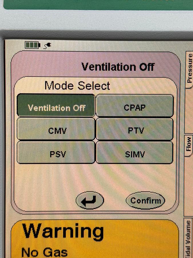 Used SLE 4000 Infant Ventilator  YOM: 2013 SN: 42715 YOM: 2013 SN: 42714  YOM: 2017 SN: 43488-R1-XE