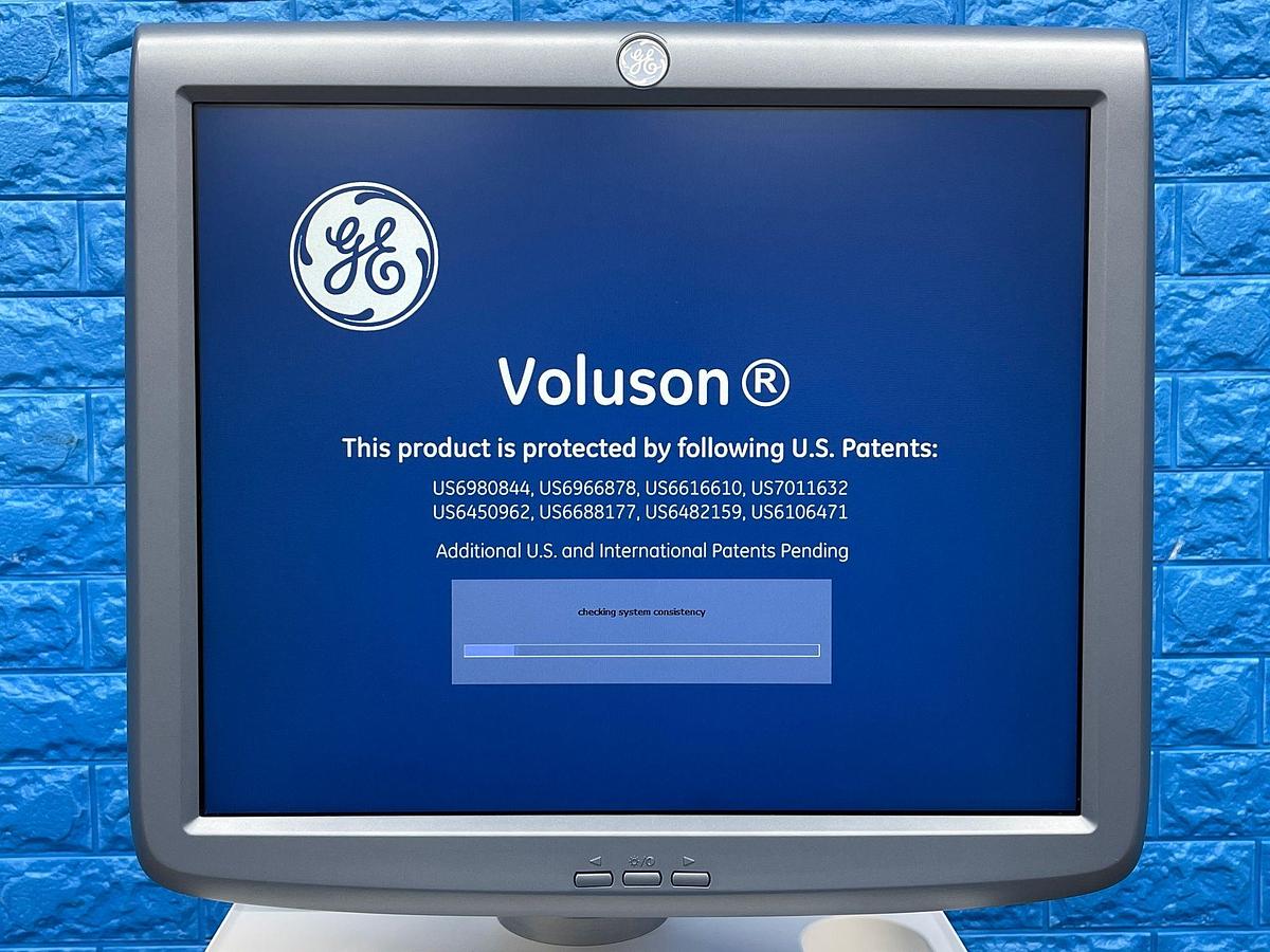 Used GE Voluson E8, YOM: 2011