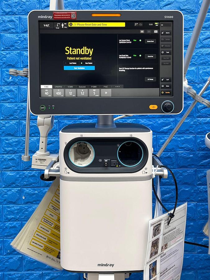 Used Mindray SV600 Ventilator YOM: 2020