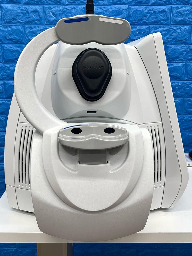 Used Zeiss CIRRUS HD OCT 5000 YOM: 2017
