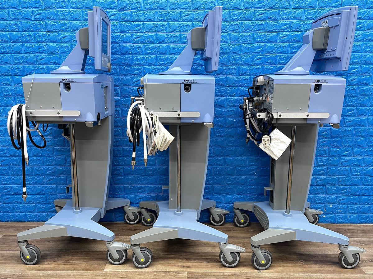 Used AVEA Carefusion Vaisys Ventilator
