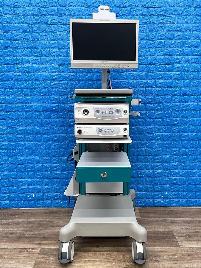 Used FUJINON Tower LCD Monitor 21 Inch YOM: 2015