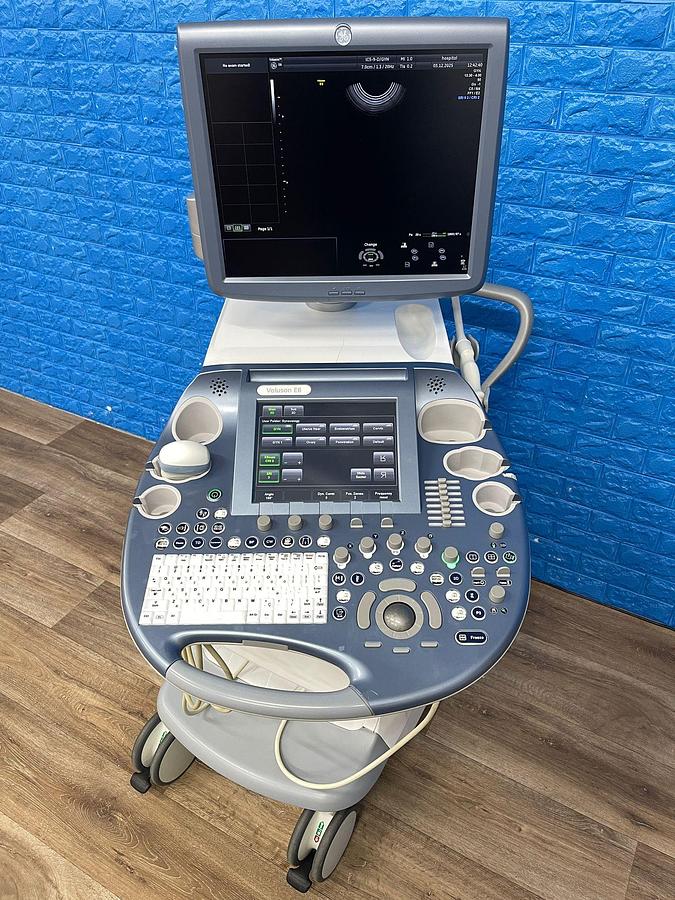 Used GE Datex Ohmeda Voluson E6 Ultrasound YOM: 2015 Probes RAB6-D YOM: 2015 IC5-9-D YOM: 2015