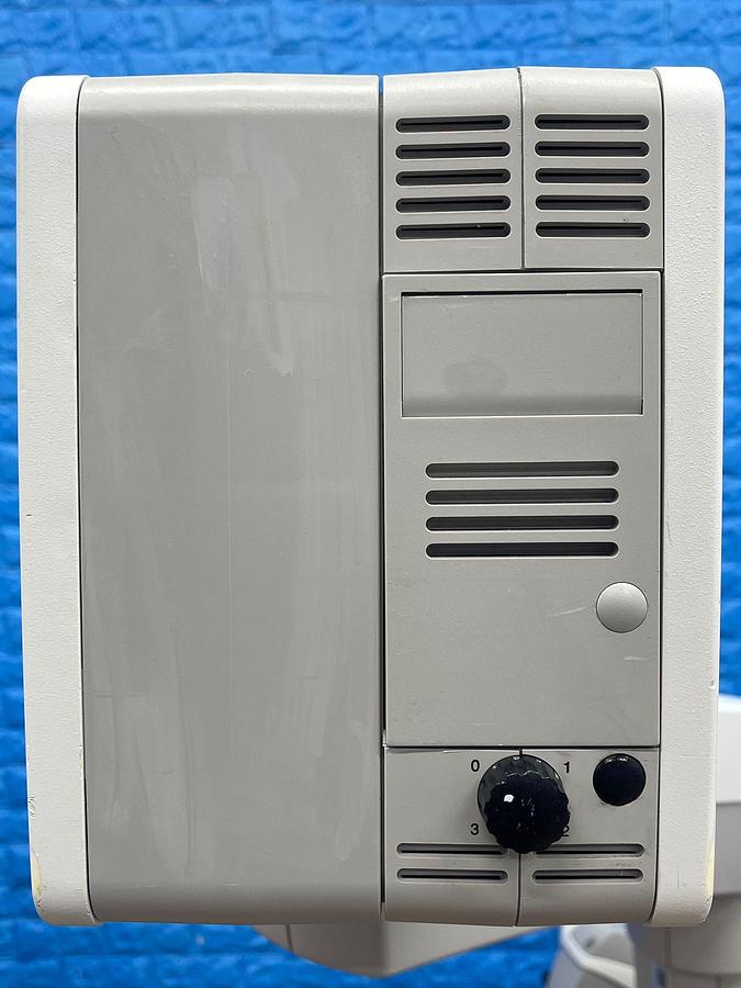 Used ZEISS S7 OPMI Movena Microscope YOM: 2009