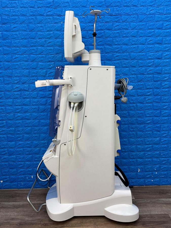 Used Fresenius 5008S REF: 5008S Hours: 1009 YOM: 2011