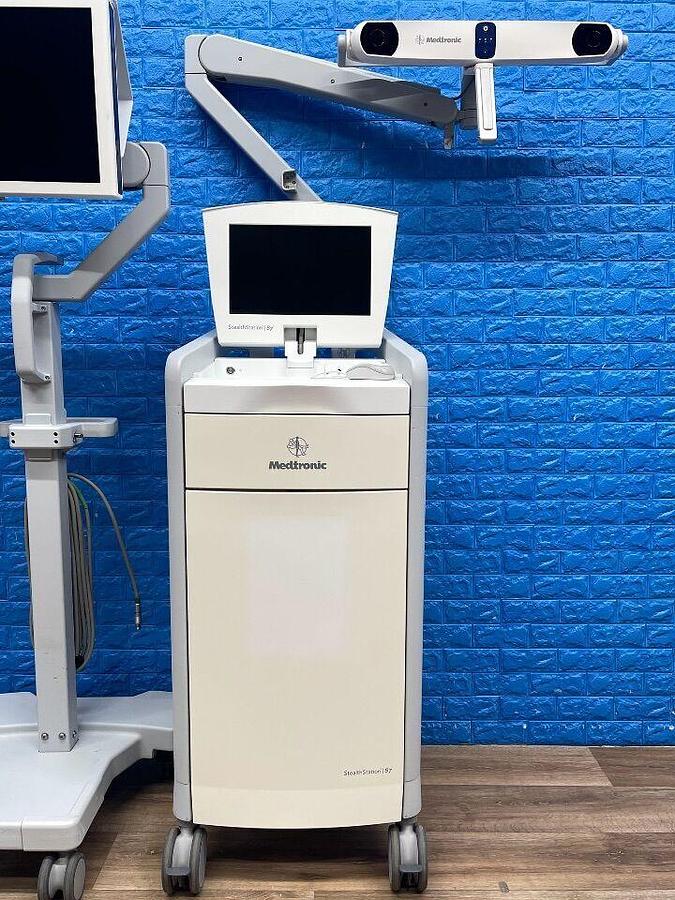 Used MEDTRONIC STEALTHSTATION S7