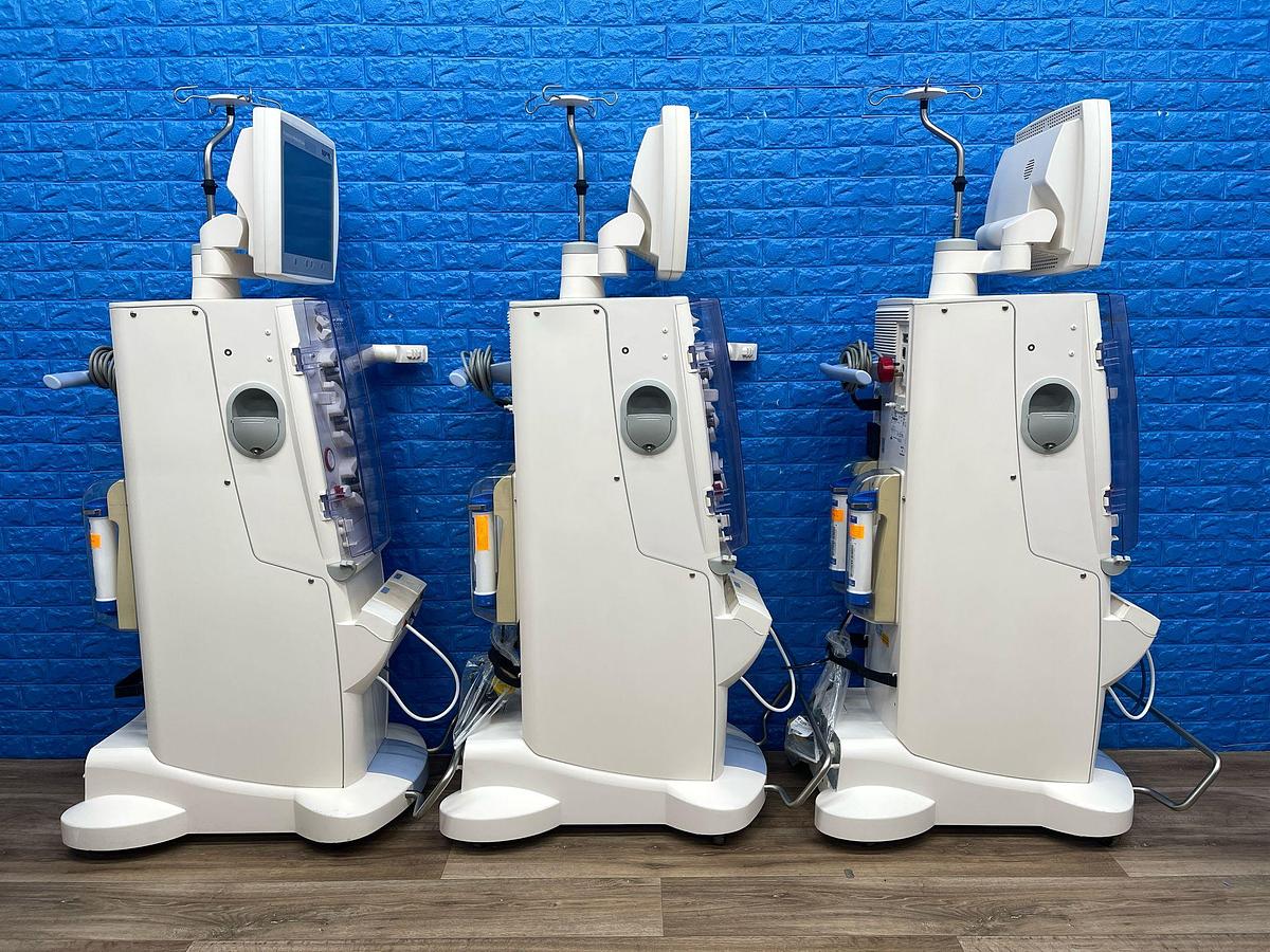Used Fresenius 5008S YOM: 2012