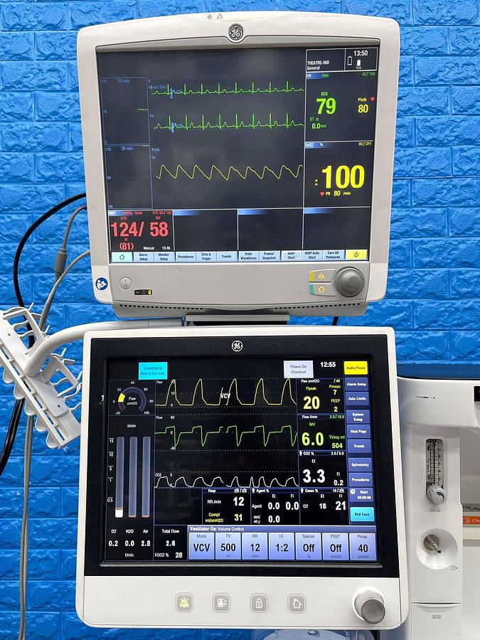 Used GE Datex Ohmeda Carestation 650 Anesthesia  YOM: 2015 