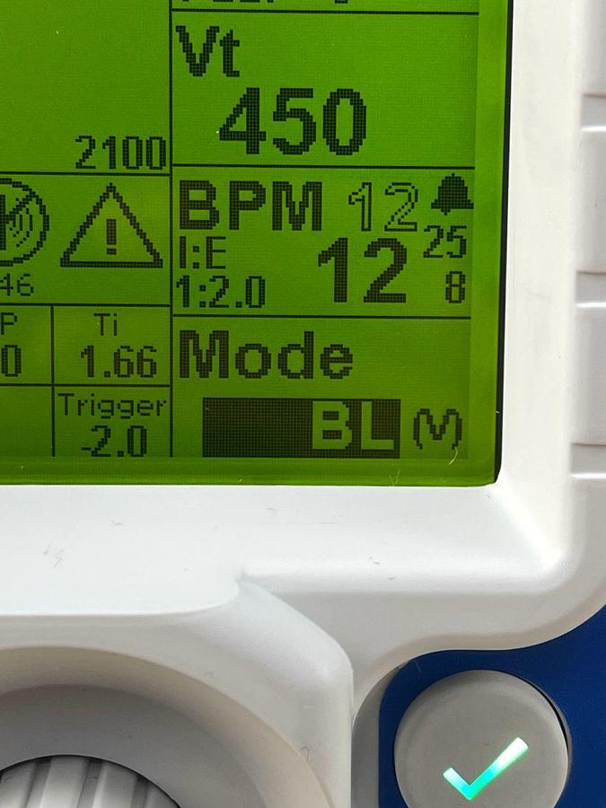 Used ZOLL 731 ventilator, YOM: 2019 Ventilator